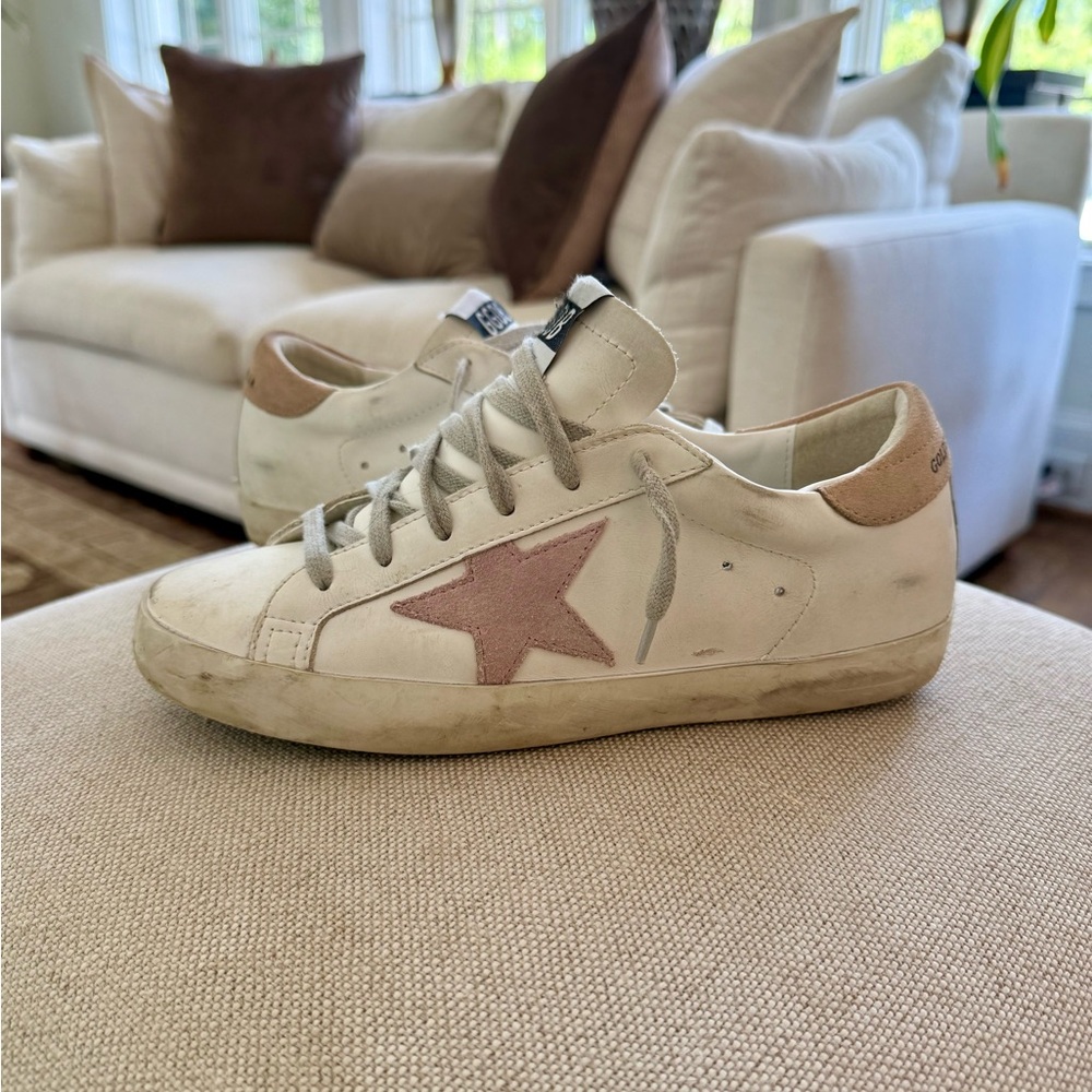 Golden Goose White Sneakers with Pink Star and Tan Heel - Picture 3 of 3